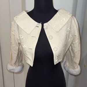 Vintage cropped jacket with bow on back cream buttoned fits a size small/medium